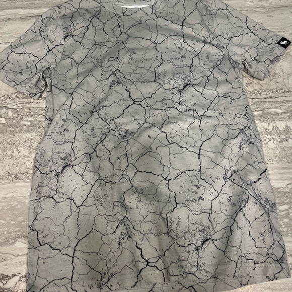 Abercrombie T-Shirts - Picture 3 of 5